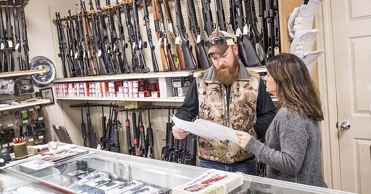 Are You a Micromanager? | Tactical Retailer