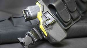 Blackhawk Taser Holster f4159788da6a13a05c7755e7e3b29890