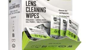 Breakthrough Clean Lens Wipes2