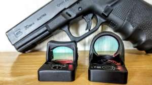 Trijicon SRO 1 photo Brian Mc Combie