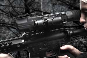 Pulsar IR Illuminator lifestyle 190104 102357