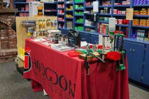 Hodgdon Roadshow beauty f4159788da6a13a05c7755e7e3b29890