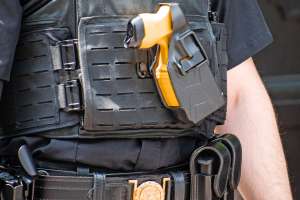 Less Lethal i Stock 1500340742
