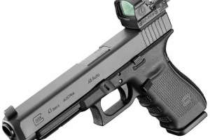 A Glock 41 Gen4 w Leupold DP Pro reddot sight e991f65cda8cad0d03a7ea8cd2674507 200309 152501