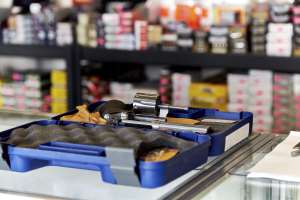 Sellingguns 190104 102148